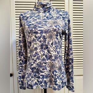 LOFT Blue and White Floral Knit Top